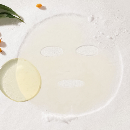 Тканевая маска осветляющая с ниацинамидом Round Lab Vita Niacinamide Dark Spot Serum Mask