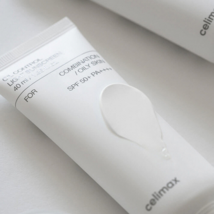 Солнцезащитный крем лёгкий себорегулирующий Celimax Oil Control Light Sunscreen SPF50+PA++++