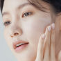 Солнцезащитный крем лёгкий себорегулирующий Celimax Oil Control Light Sunscreen SPF50+PA++++