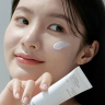 Солнцезащитный крем лёгкий себорегулирующий Celimax Oil Control Light Sunscreen SPF50+PA++++