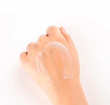 Эссенция увлажняющая для чувствительной кожи лица VT Cosmetics Cica Hydration Essence