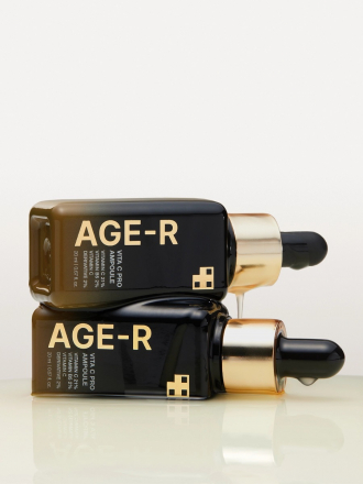 Сыворотка для лица осветляющая Medicube Age-R Vita C Pro Ampoule