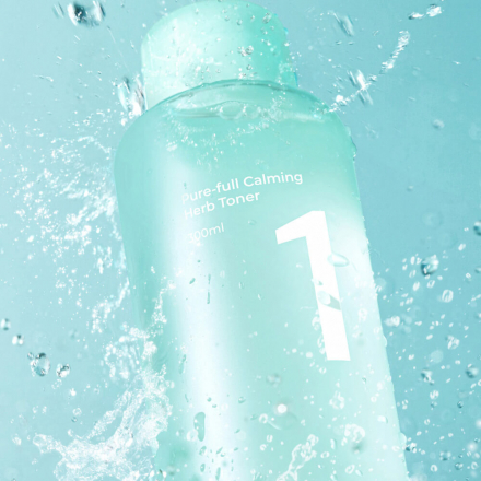 Тонер для лица успокаивающий с центеллой и комплексом трав Numbuzin No.1 Pure-Full Calming Herb Toner