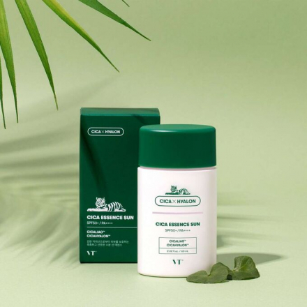 Солнцезащитная эссенция VT Cosmetics Cica Essence Sun  SPF50+/PA++++