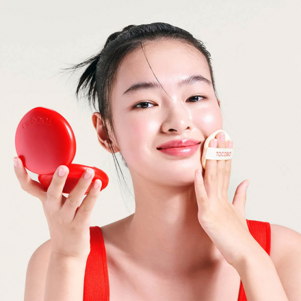 Кушон с натуральным сияющим финишем Tocobo Apple Dewy Fit Cushion SPF50+ PA++++ 21W Vanilla