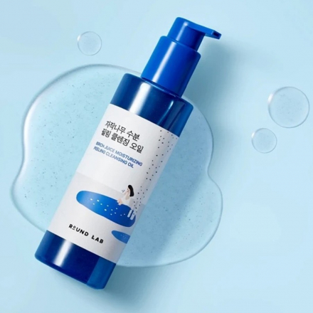 Гидрофильное масло с берёзовым соком и кислотами Round Lab Birch Juice Moisturizing Peeling Cleansing Oil