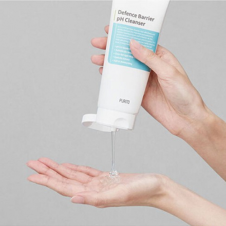 Слабокислотная пенка для мягкого очищения кожи Purito Defence Barrier Ph Cleanser