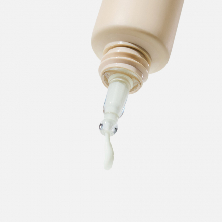 Солнцезащитная сыворотка увлажняющая Veramore Brightening Glowing Sun Serum SPF50+ PA++++