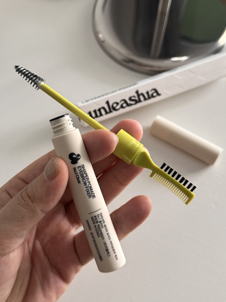 Фиксатор для бровей Unleashia Shaper Pomade Eyebrow Fixer N°1 Clear 