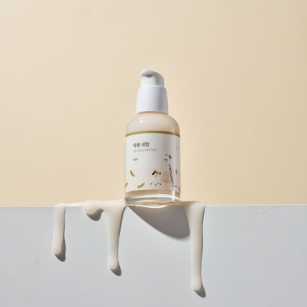 Сыворотка для лица питательная с чёрной соей и комплексом витаминов В Round Lab Soybean Serum