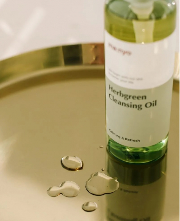 Гидрофильное масло для лица с экстрактами трав Manyo Herb Green Cleansing Oil
