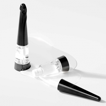 Плампер для губ с микроиглами VT Cosmetics Reedle Shot Lip Plumper Expert 