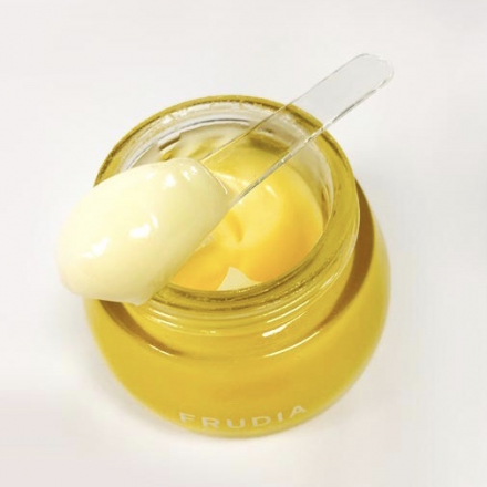 Крем для лица с цитрусом придающий сияние коже Frudia Citrus Brightening Cream