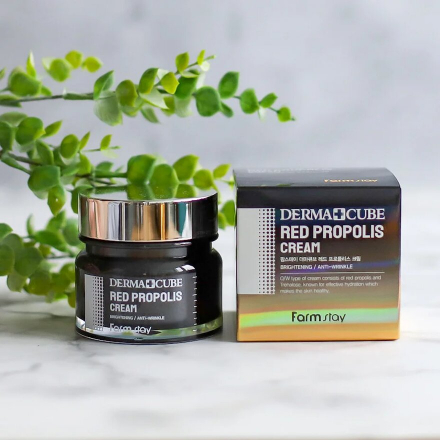  Крем для лица питательный с прополисом и гибискусом FarmStay Derma Cube Red Propolis Cream