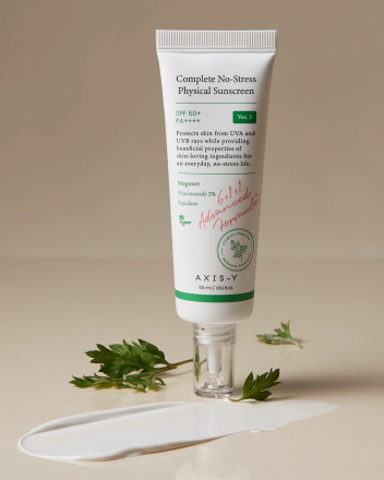 Солнцезащитный крем лёгкий минеральный Axis-Y Complete No-Stress Physical Sunscreen SPF50+ PA++++ 