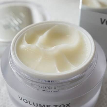 Крем для лица с 9 пептидами Medi-Peel Volume TOX Cream