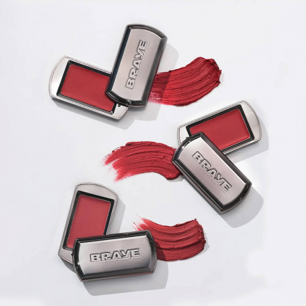 Бальзам для губ и щёк компактный вельветовый Braye Lipsleek Blur 04 Freeness 
