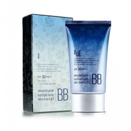 BB крем минеральный Welcos Moisture Solution Mineral BB Cream