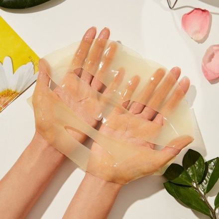 Гидрогелевая маска для лица с ромашкой Petitfee Chamomile Lightening