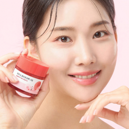 Крем для лица с коллагеном и камелией Round Lab Camellia Deep Collagen Firming Cream