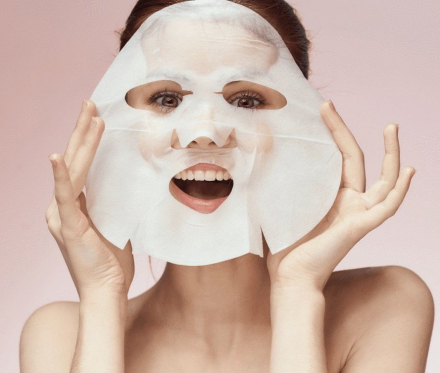 Маска тканевая для лица с гранатом SOLEAF So Delicious Pomegranate Mask Sheet