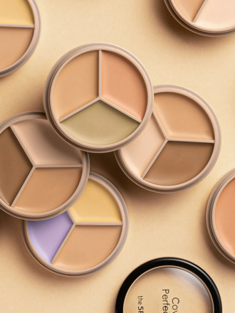 Консилер для лица трехцветный The Saem Cover Perfection Triple Pot Concealer 02 Contour Beige